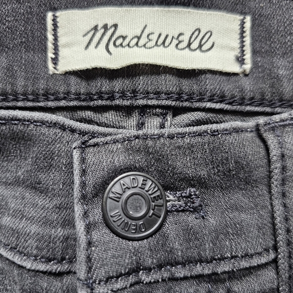 Madwell Black Distressed Jeans " 9" Mid-Rise Skinny" with raw hem, size 26P - Picture 2 of 11